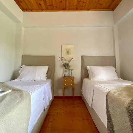 Apartment 4-bdrms Bright *