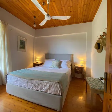 4-bdrms Bright Apartment Katouna